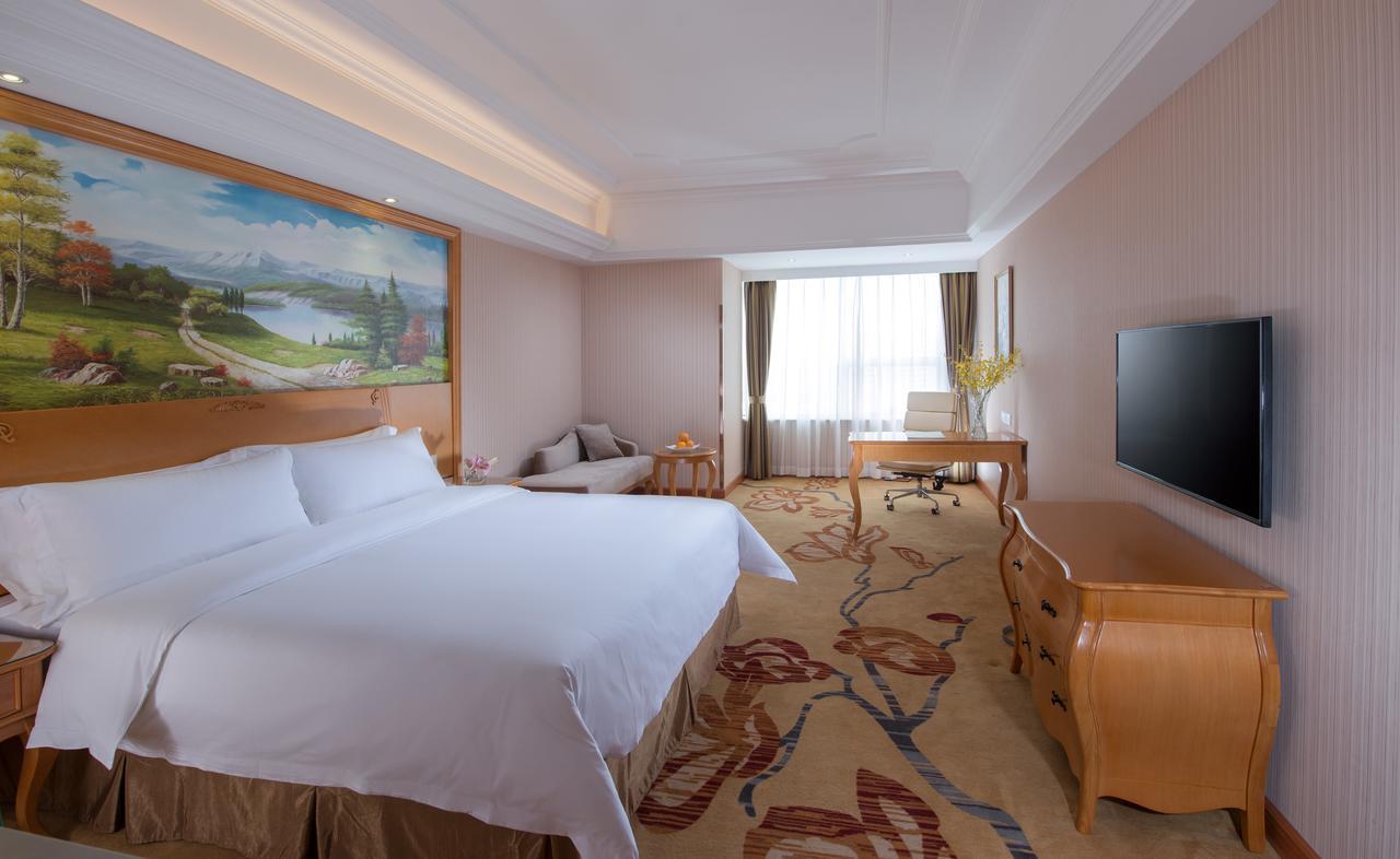 Vienna International Hotel Suzhou University Town Bagian luar foto